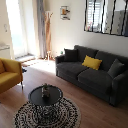 Les Penates ゲストハウス 3*