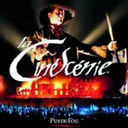 Les Penates サン・ローラン・シュル・セーヴル